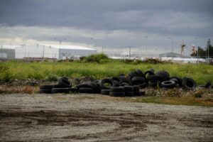 Municipios y los vendedores de neumáticos deberán acopiar los de antes y los que vendan