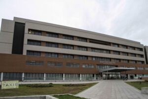 Escueta respuesta del Hospital Clínico Magallanes por querella de madre por muerte de su hijo