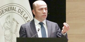 Contralor afirma que fraude está administrativamente prescrito
