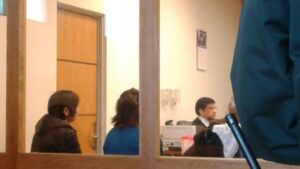 Arriesgando cinco años y un día de cárcel, imputados de un incendio de vehículo van a juicio