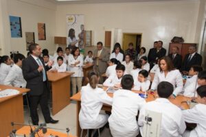 Liceo Adventista de Punta Arenas cuenta con nuevo y moderno laboratorio de ciencias