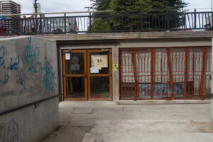 Alrededor de 130 personas utilizan a diario los baños públicos de Av. Colón con Bories