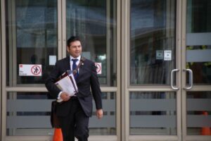 Fiscal Campos: “lo más probable es que el ministro del Interior nunca haya tenido en sus manos una orden de detención judicial”