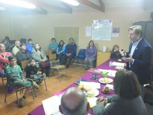 Autoridad comunal ha visitado más de 30 juntas de vecinos