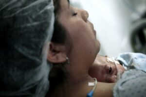 Estreptococo B: la bacteria que puede ser fatal para los recién nacidos