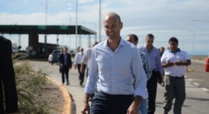 Gobierno argentino mejorará  infraestructura para Aeropuerto de  Gallegos y cinco ciudades patagónicas