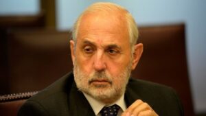 Fiscal nacional califica de “error” decretar ilegalidad de la detención de 17 ex carabineros