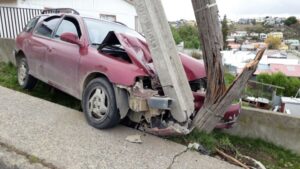 Lesionados, detenidos y daños dejaron diversos accidentes de tránsito en Punta Arenas