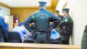 Cuatro jóvenes detenidos por  intentar robar en garita de taxis