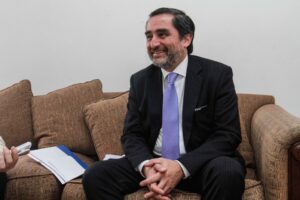 Gerente general de Sercotec instó a los pequeños comerciantes a  apostar por nuevas herramientas informáticas y subsidios del servicio