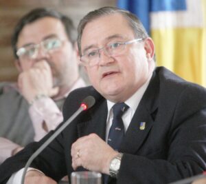 “Tenemos que tener precaución de  a quién estamos subsidiando y exigir beneficios para la región”
