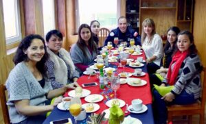 Mujeres celebraron su día en la Base Aérea Antártica Presidente Eduardo Frei Montalva