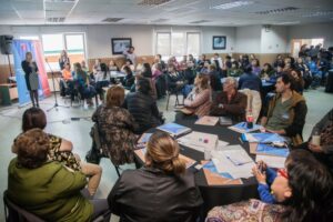 Cerca de 100 personas participaron en Conversatorio  de Atención Primaria de Salud en Punta Arenas