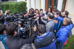 Causa contra Carabineros investigados  por millonario fraude seguirá en Santiago