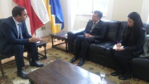 Embajador de Tailandia visita Punta Arenas