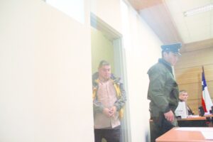 Pasajeros retienen a depravado que se tocaba los genitales en microbús
