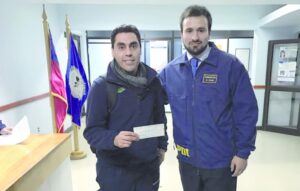 Funcionario de la PDI encontró cheque  de $1.400.000 tirado en la vía pública