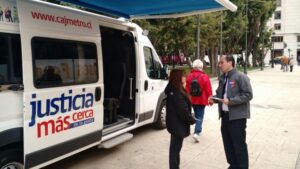 Corporación de Asistencia Judicial  realiza atención con oficina móvil