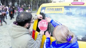 Se realizó presentación  de la “Zona de Lectura”  en buses escolares