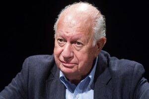 Nuevo quiebre en la Nueva Mayoría tras bajada de candidatura de Lagos