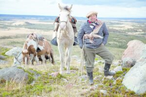 Cabalgatas natalinas y figuras selknam figuran entre lo mejor de la oferta  que entregará la ExpoMundo Rural, a contar de sábado 8 en Punta