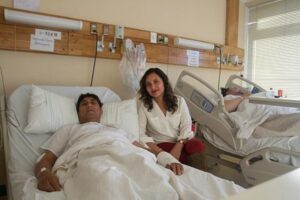 Carpintero esquilador salvó su vida y lo atienden sus hijos