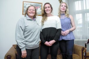 Nadadoras norteamericanas lograron cruzar el Estrecho