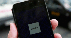 Fiscalía acoge denuncia contra Uber por eventuales delitos tributarios en Chile