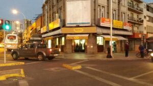 Santiaguinos ya cuentan con la  picá magallánica: el Kiosco Roca