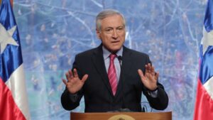 Chile pide que reunión de OEA se realice pese a retiro de Venezuela