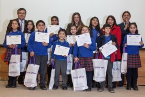 Niños magallánicos muestran sus juegos en documental infantil “A qué juegas”