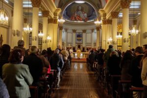 “El mayor sacrificio que hizo Jesucristo fue servir a los demás”