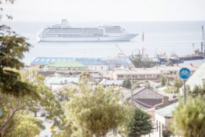 Controversia entre magallánicos por llegada de cruceros en feriados irrenunciables