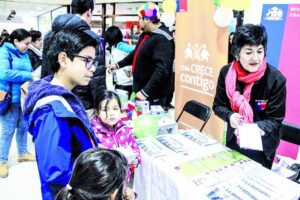 Chile Crece Contigo desplegó nutrida feria