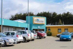 En la UCI permanece trabajador que sufrió amputación