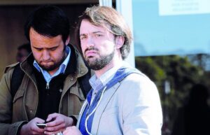 Alcalde Jorge Sharp le declara la guerra a “carretes” clandestinos”