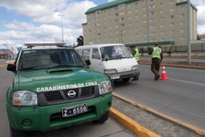 Carabineros llama a manejar con precaución ante inclemencias del tiempo en Punta Arenas