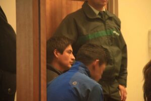 Formalizan a detenidos por intento de robo:  el adulto a prisión y el menor en libertad