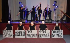 Firmaron convenio para formación ciudadana y convivencia escolar pacífica en el INSUCO José Menéndez