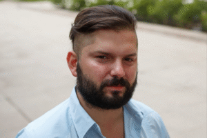 Diputado Gabriel Boric desmintió dichos de Karim Bianchi y manifestó que son constitutivos del delito de calumnia