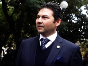 El perfil profesional del “fiscal de hierro” del caso Carabineros