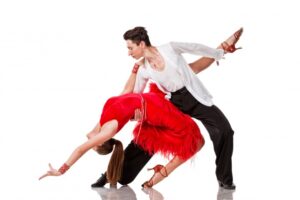 Baile y humor serán el panorama que tiene Dreams Punta Arenas para todas las madres en su día