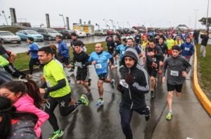 Más de 300 atletas participaron de la corrida por el Día del Trabajador