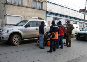 Tarjetero queda herido luego de ser golpeado con un palo de manera accidental