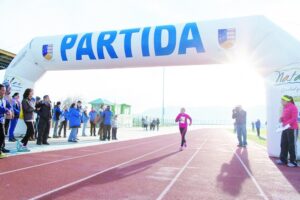 Más de un centenar de deportistas participó en “Gran corrida atlética”  de aniversario