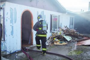 Principio de incendio afectó vivienda en remodelación