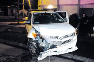 Un lesionado en colisión entre dos camionetas