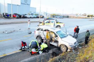 Hombre de extrema gravedad luego de violenta colisión