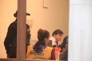 Más de 7 años de cárcel arriesga mujer  por vender LSD y portar arma de fuego