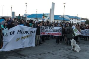 Consejo Académico de la UMAG dice que el avance del petitorio 2016 es de un 87%